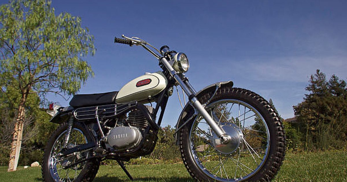 Yamaha DT-1 | Bike EXIF
