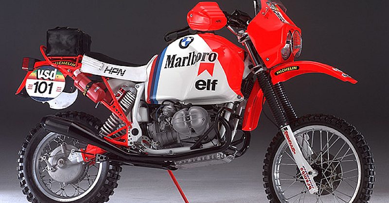 オートバイ・バイク BMW R80 GS with PARIS DAKAR RIDER A Brief History of the BMW R80 GS - Everything You Need To Know