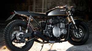 Kawasaki Z1000 by Wrenchmonkees
