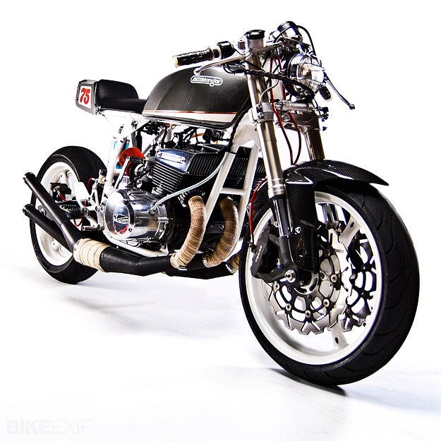 Suzuki GT550 custom 