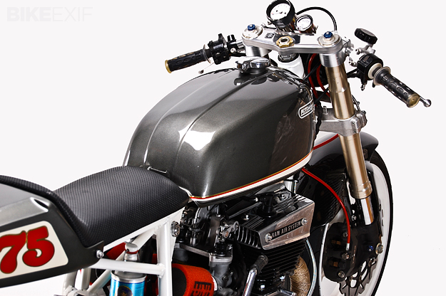 スズキ ポイント　&　コンデンサー ＧＴ７５０ ＧＴ５５０　suzuki スズキ ポイント コンデンサー セット GT750 GT550