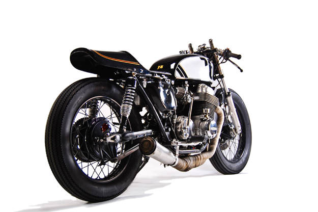 ホンダ CB 750 HONDA CB 750 JOE BAR TEAM Legendary bikes: 50 years of the Honda CB750 (1969) · Motocard