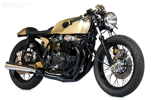 ホンダ CB 750 HONDA CB 750 JOE BAR TEAM 1/18 Modellino Moto Joe Bar Team Honda CB 750 1969 Edouard