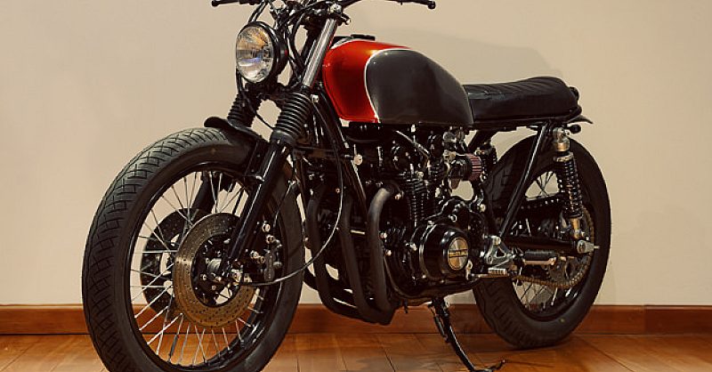 Suzuki GS550 by Stray Dog Moto | Bike EXIF