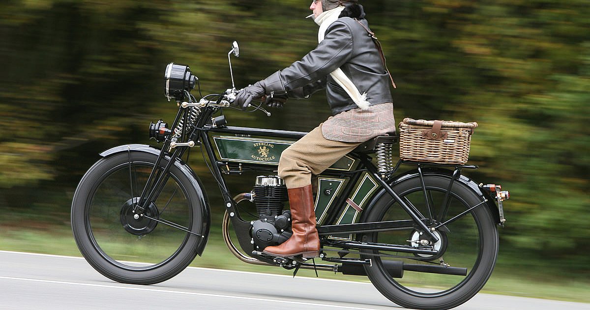 The Black Douglas: A Two-Wheeled Morgan | Bike EXIF