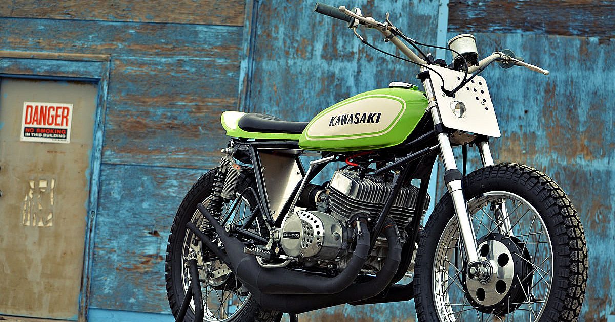 The Mach Chicken: A smokin' Kawasaki S1 tracker | Bike EXIF
