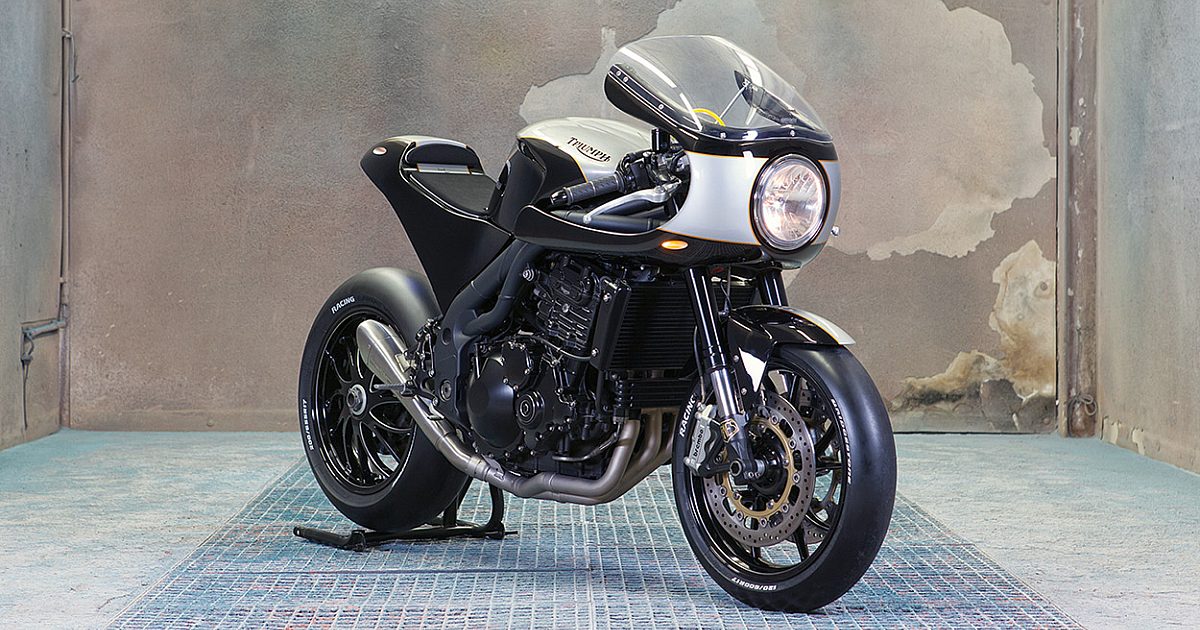 Dark Matter: A Speed Triple 1050 from Switzerland | Bike EXIF