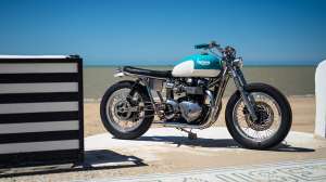 California Dreaming: A brat style Triumph Bonneville by FCR Original.