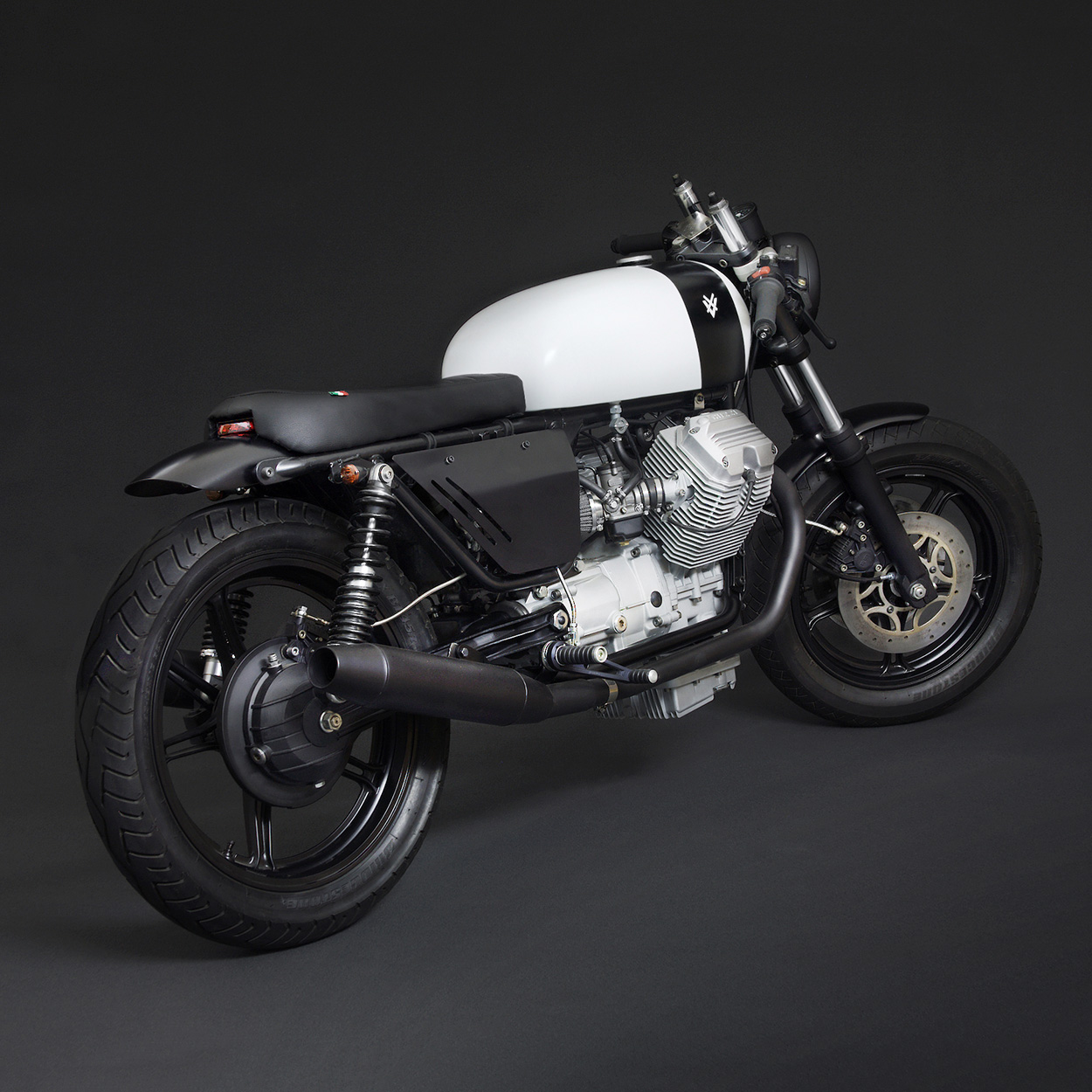 V75 Cafe Racer Venier Customs turns the Guzzi V75 into a looker | Bike EXIF