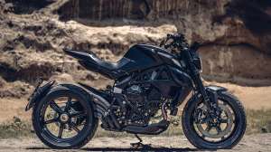 Rough Crafts turns the MV Agusta Dragster into a street scrambler