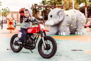 Moto Guzzi kids mini bike by Kacerwagen