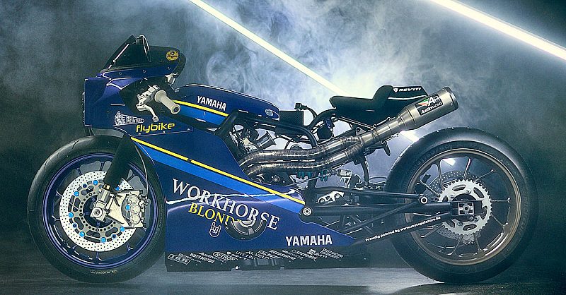 A smokin' XSR700 tribute to the FZR750 'Gauloises' racer | Bike EXIF