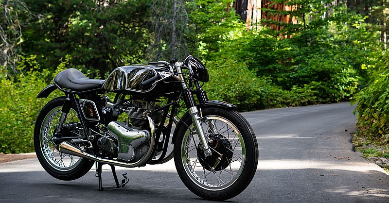 1967-kawasaki-w1-raccia.jpg?