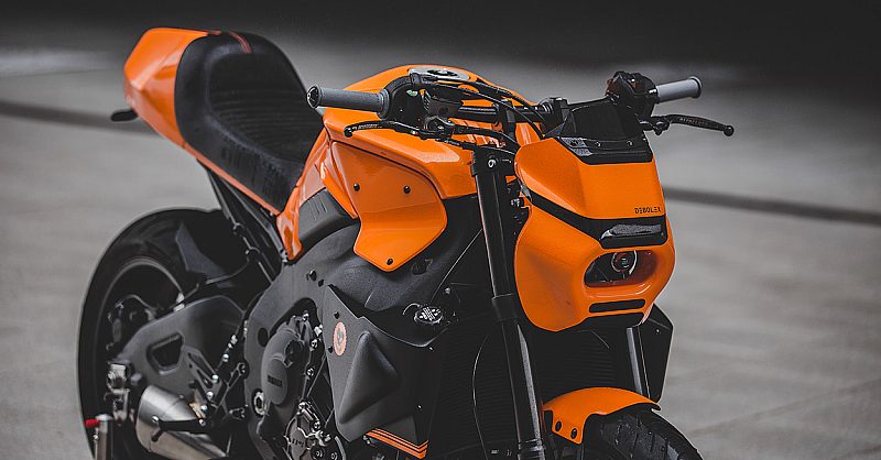 yamaha-mt-10-mclaren-orange.