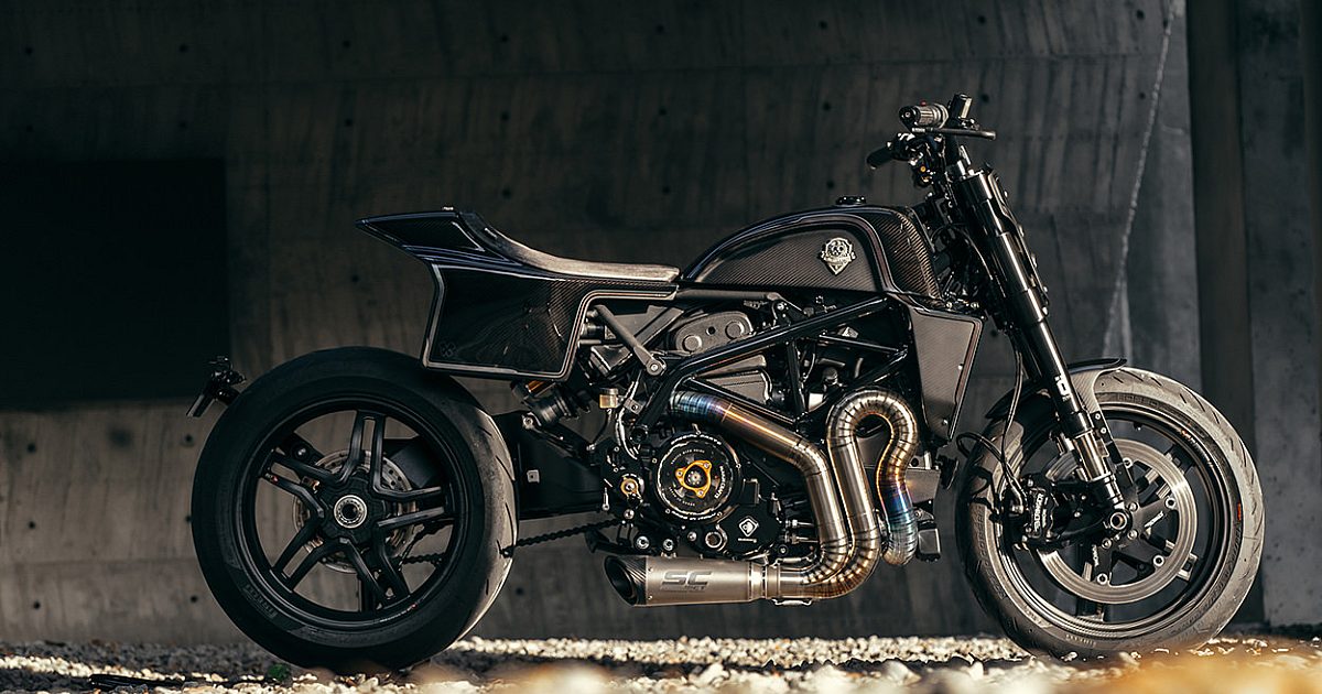 ducati-hypermotard-939-rough-