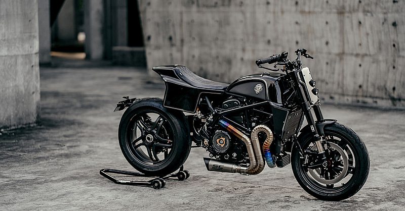 ducati-hypermotard-939-rough-