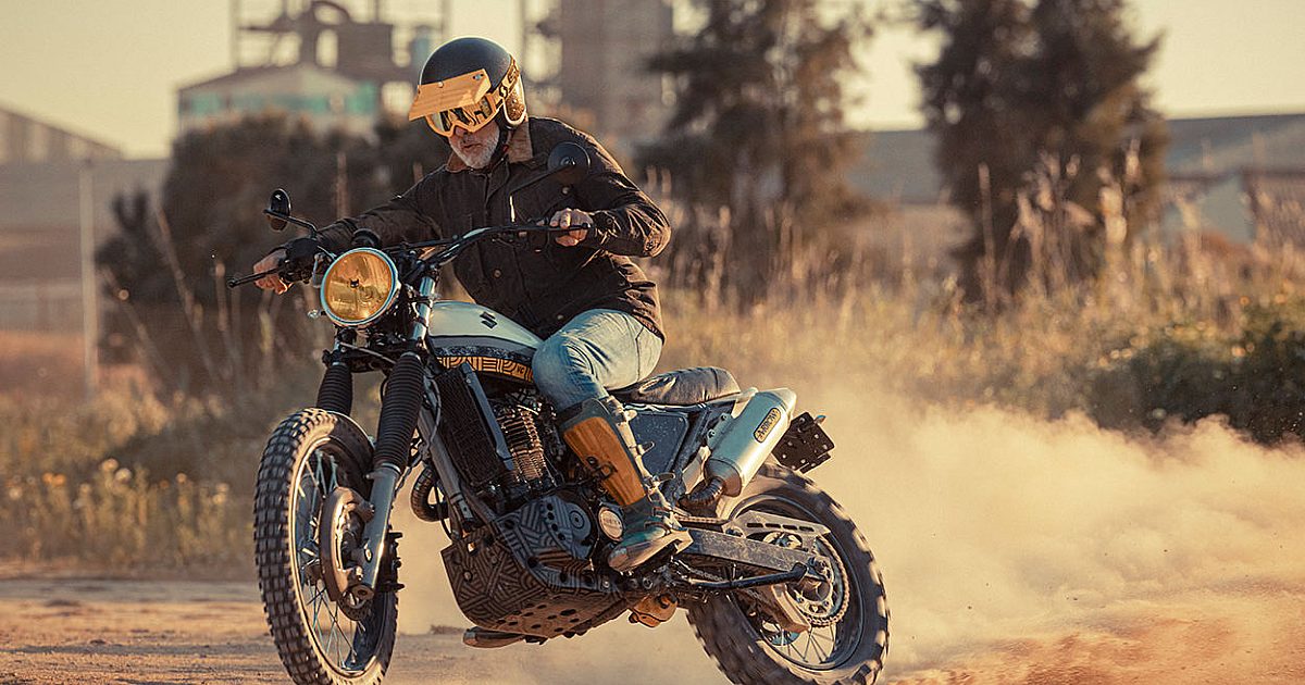 つきちゃん NEW ROCK DIRK BIKKEMBERGS風 Mega Thumper: Unik Edition scrambles the Suzuki DR Big | Bike EXIF