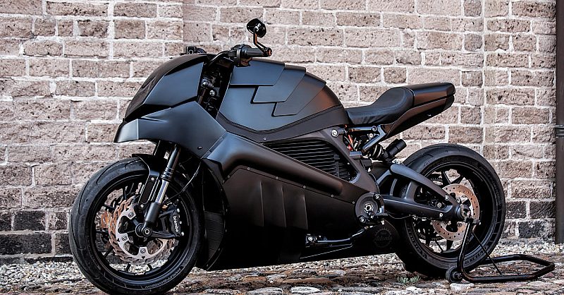 hd-livewire-custom.jpg?mtime=