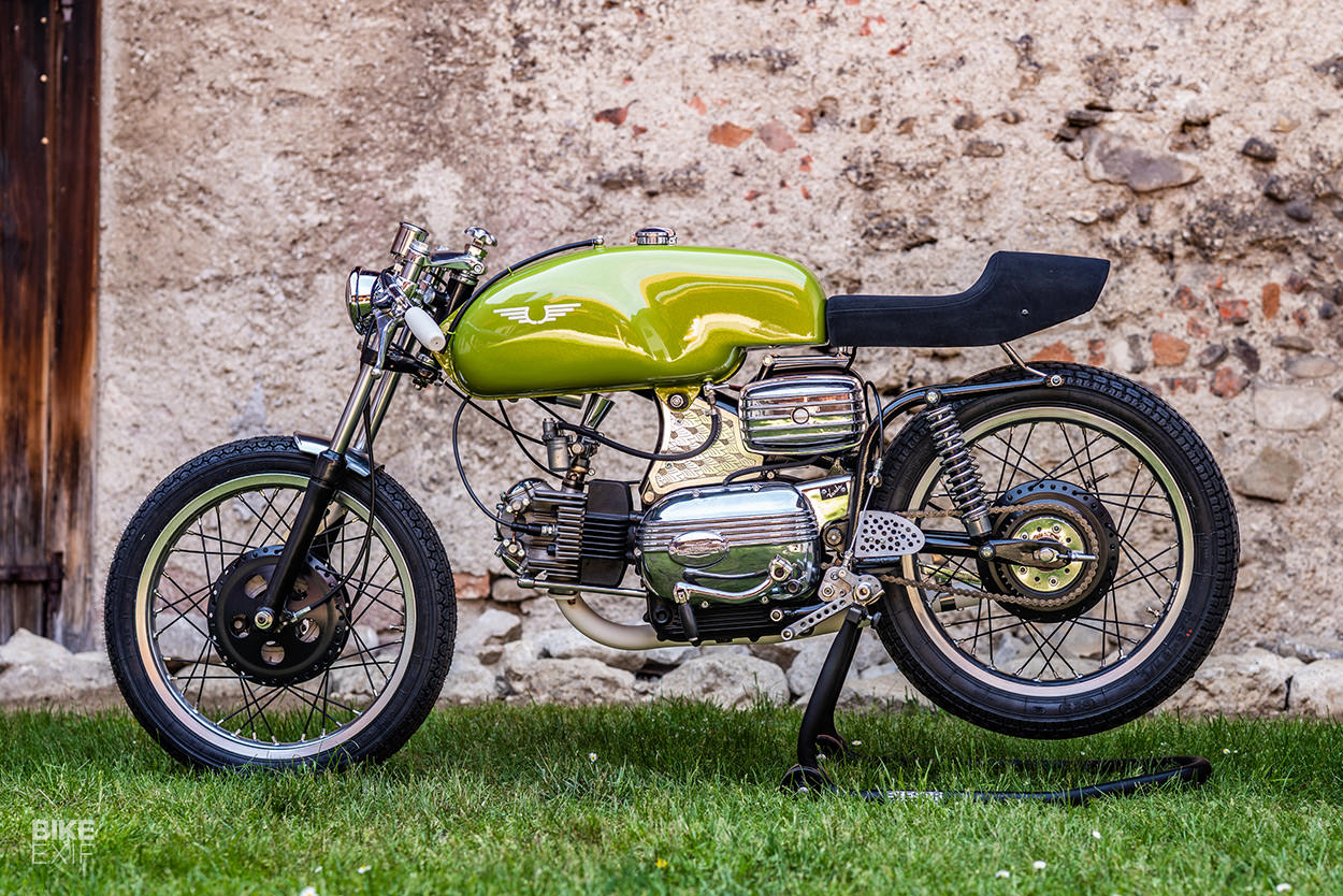 La Vita In Verde An Aermacchi 250 Restomod From Austria Bike EXIF La Vita In Verde An Aermacchi 250 Restomod From Austria Bike EXIF