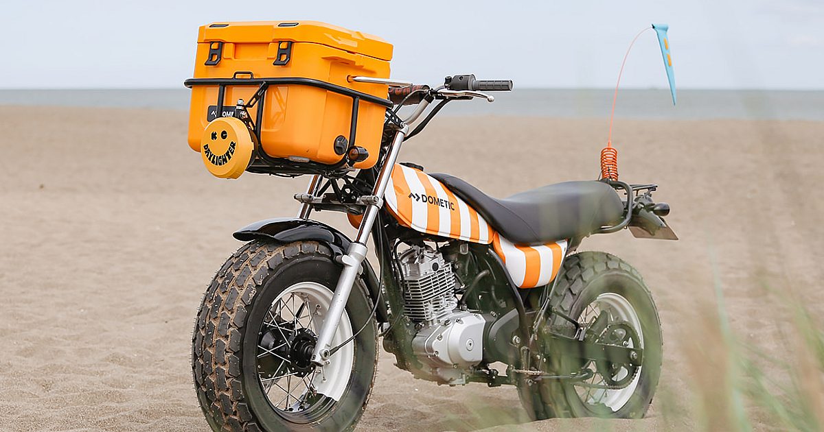 The Sand Flea: Sideburn's Suzuki VanVan 125 beach bike | Bike EXIF