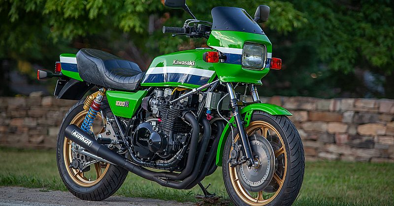 kawasaki-kz1000r-s1-replica.