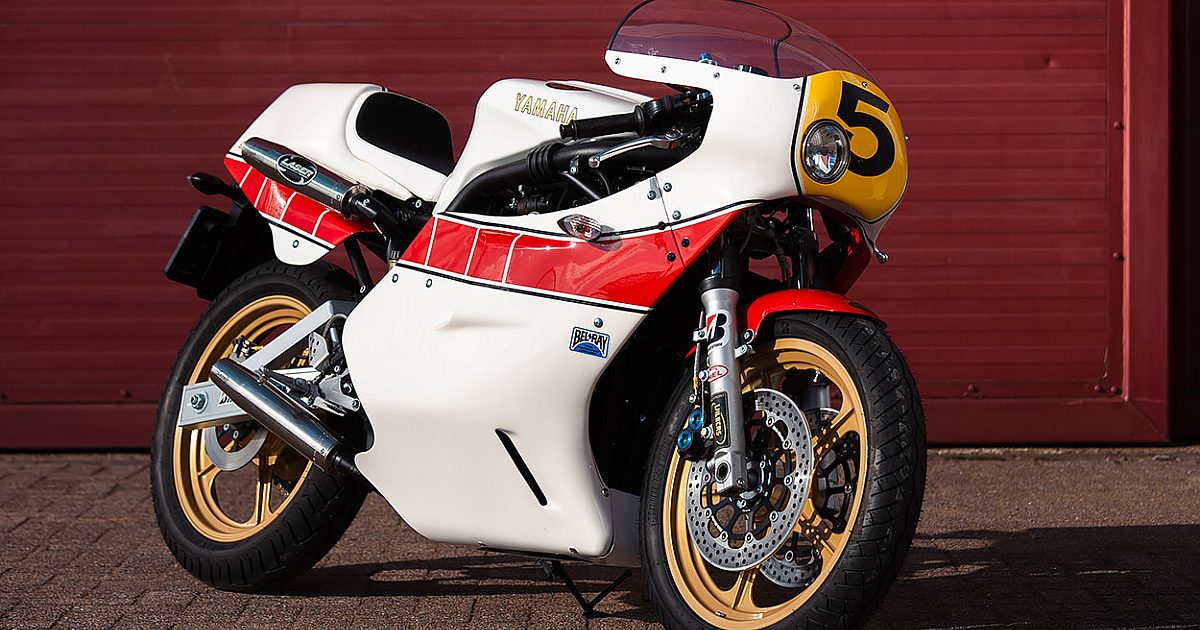 Unfazed: A Yamaha Fazer with vintage TZ500 style | Bike EXIF