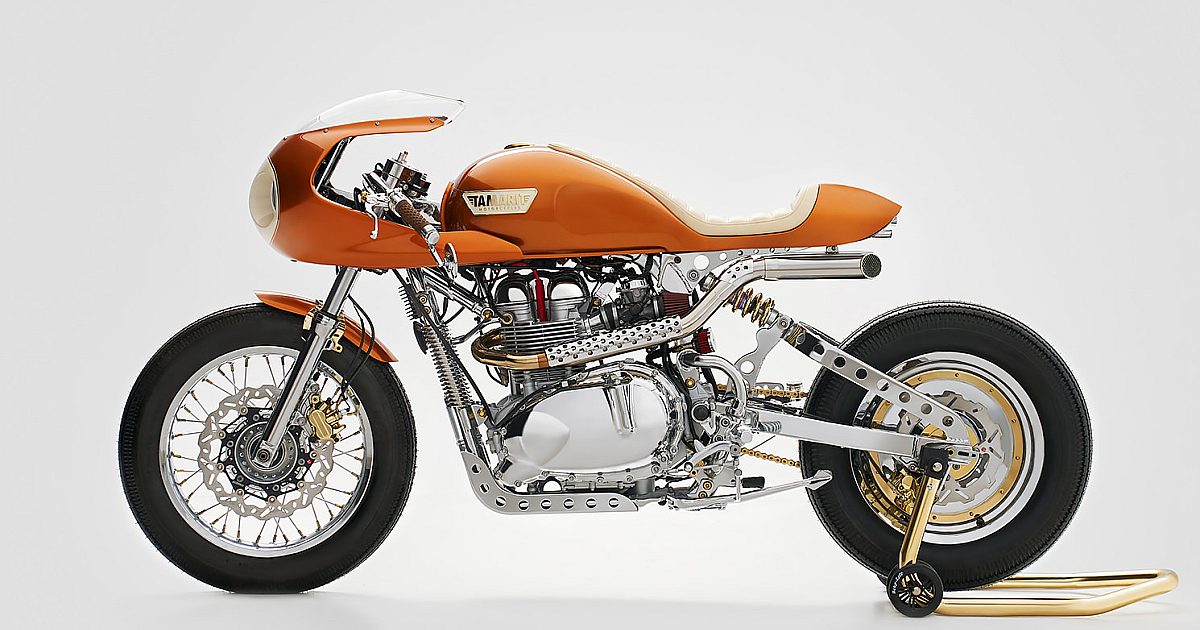 Helios: A lucent Triumph Thruxton café racer from Tamarit | Bike EXIF