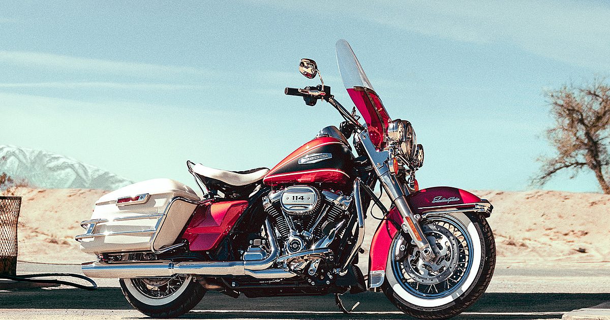 Americana Overload: The new Harley Electra Glide Highway King | Bike…