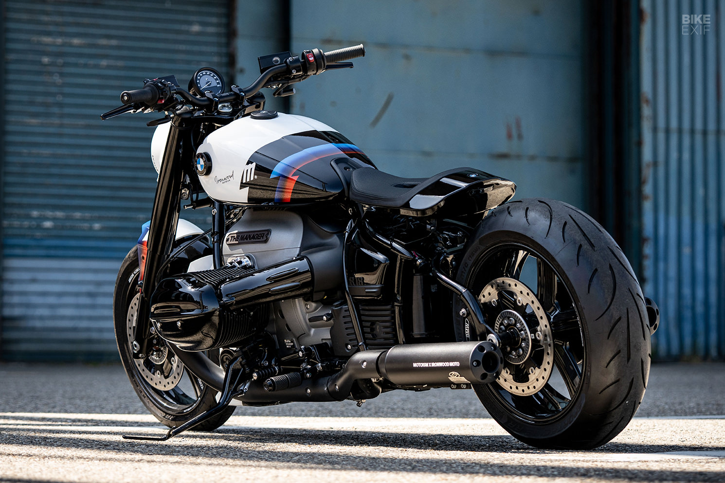 Bmw R18 Custom Plug and play: A radikal BMW R18 custom kit with paint to match