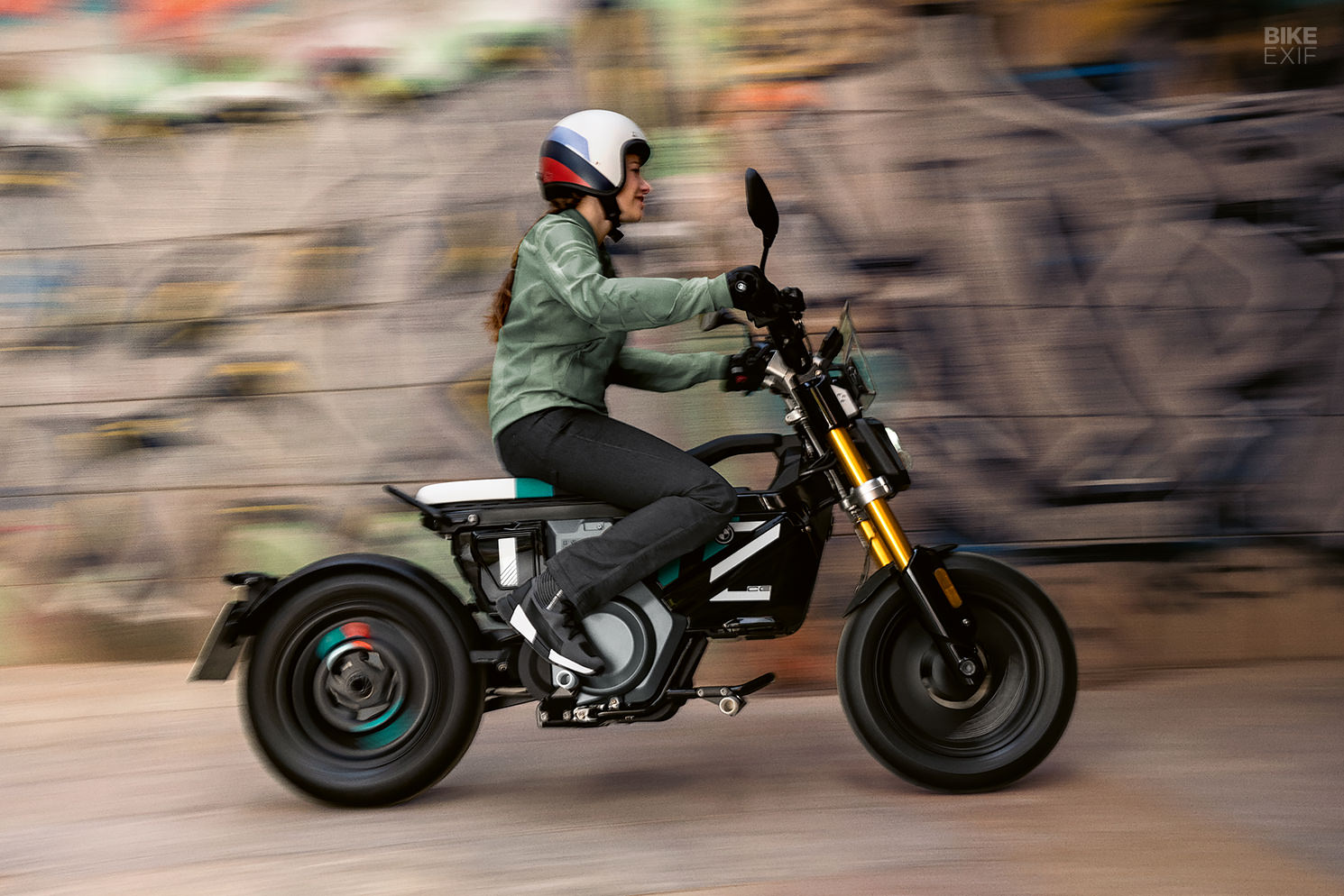 First Look: The new $7,599 BMW CE 02 electric bike | Bike EXIF First Look: The new $7,599 BMW CE 02 electric bike | Bike EXIF