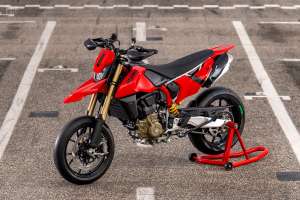 Ducati Hypermotard 698 Mono supermoto