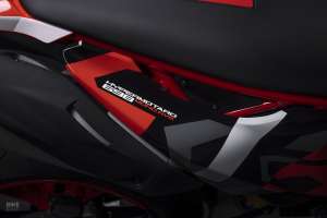 Ducati Hypermotard 698 Mono supermoto