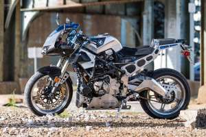 Turbocharged Honda CB400F by Rick Denoon