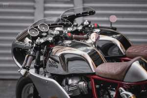 Royal Enfield Continental GT café racers by Hardheads Motostudio