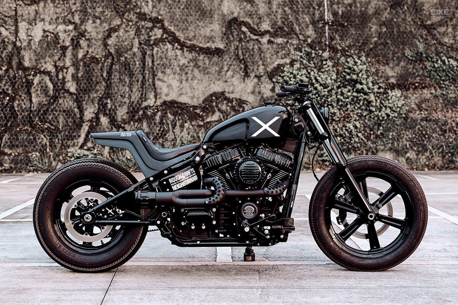 NEIGHBORHOOD × HARLEY DAVIDSON 00/05: The NEIGHBORHOOD x Rough Crafts Harley Street Bob