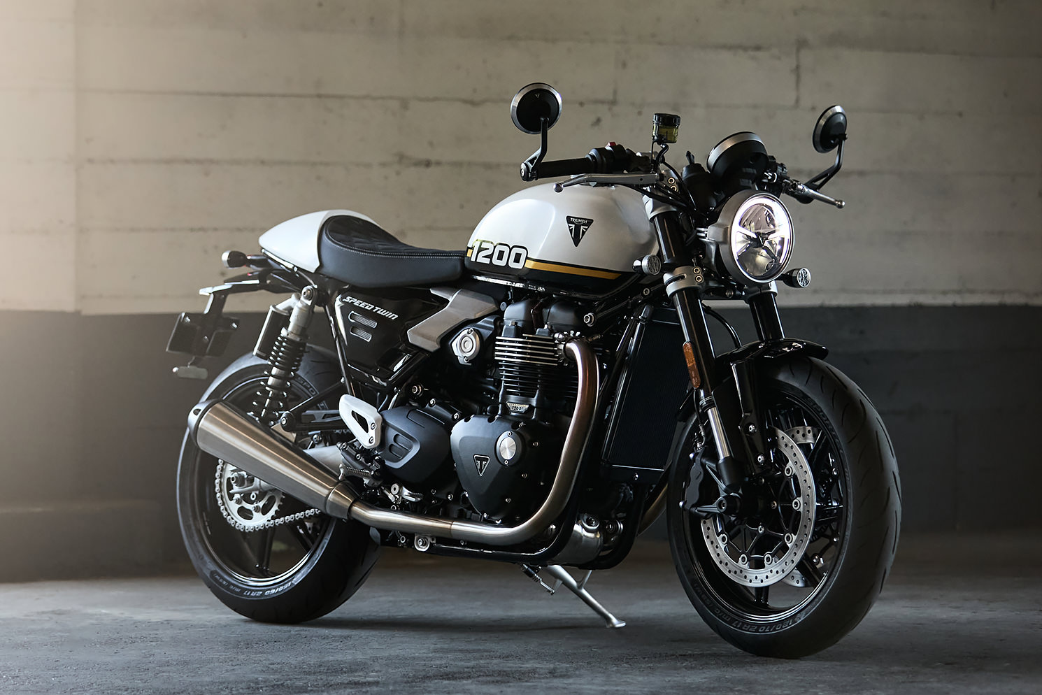 First Look The 2025 Triumph Speed Twin 1200 And Speed Twin 1200 RS First Look The 2025 Triumph Speed Twin 1200 And Speed Twin 1200 RS