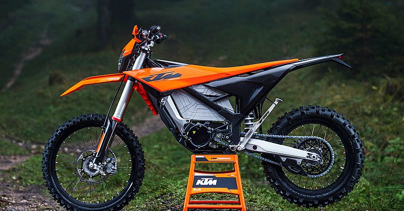 Electric Dirt Bikes First Look: The 2025 KTM Freeride E electric dirt bike | Bike EXIF