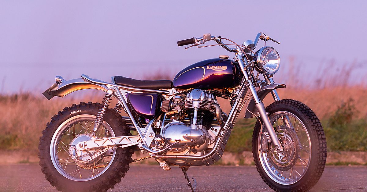 customcrew sledster 激レア‼️ The Last Sled: A sparkling Kawasaki W650 scrambler by Dirty Dick's…