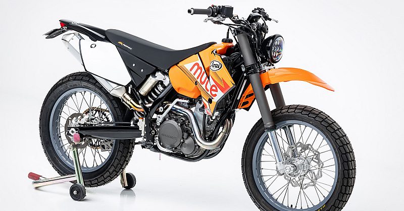 Freshly Squeezed: A zesty KTM 525 EXC street tracker by Mule…