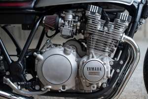 커스텀 Yamaha XJ650 커널 모터 회사