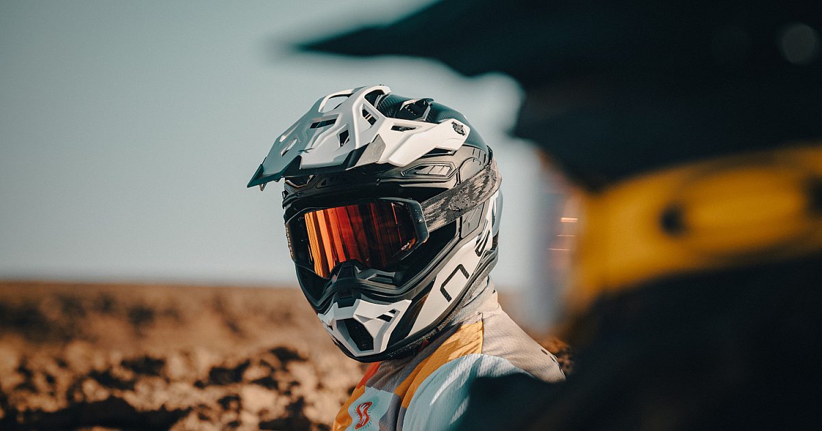 7 Adventure Helmets to Rule the Street | Bike EXIF