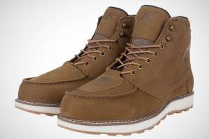 Klim Blak Jak Boot