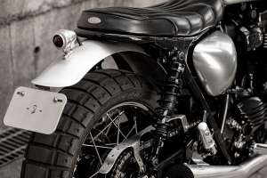 2LOUD Custom의 2016 Triumph Street Twin 스트리트 스크램블러