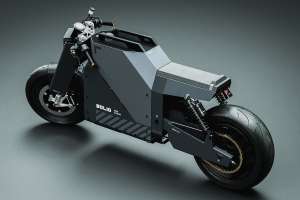 Crs 01 motociklo koncepcija 3