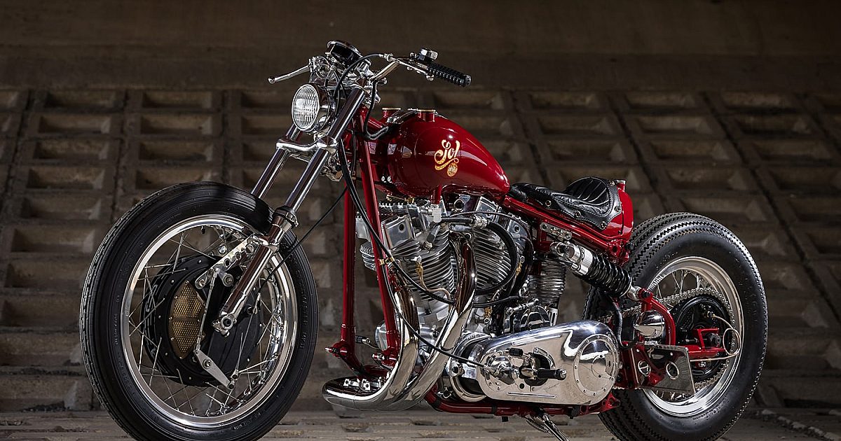 Sol Invictus: A Twin-Carb Harley-Davidson FLH from Japan | Bike EXIF