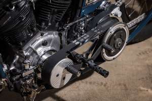 S&S Cycle Knucklehead board tracker by Infinity Inc.