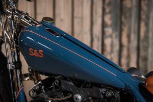 S&S Cycle Knucklehead board tracker by Infinity Inc.