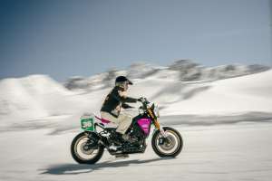 DEUS Yamaha XSR900 6