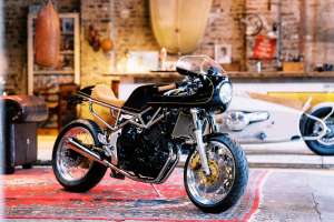 Kingston Custom Yamaha Cafe Race3