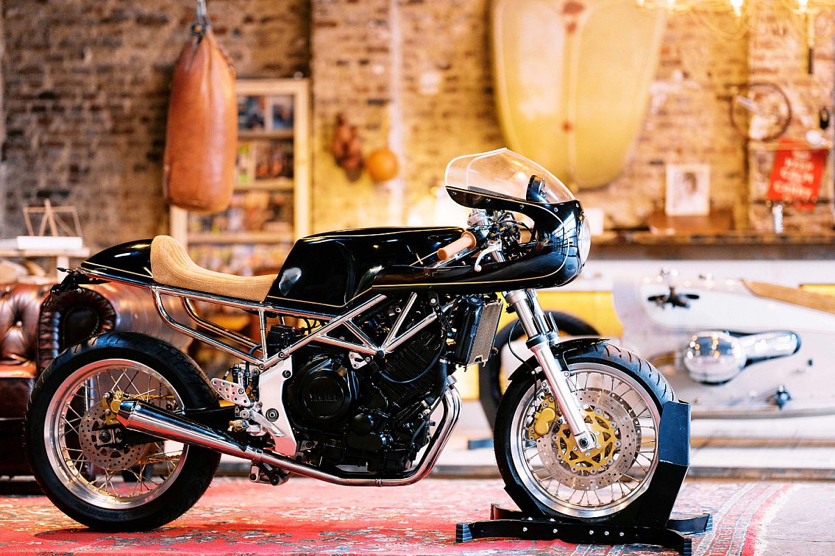 Kingston Custom Yamaha Cafe Race2